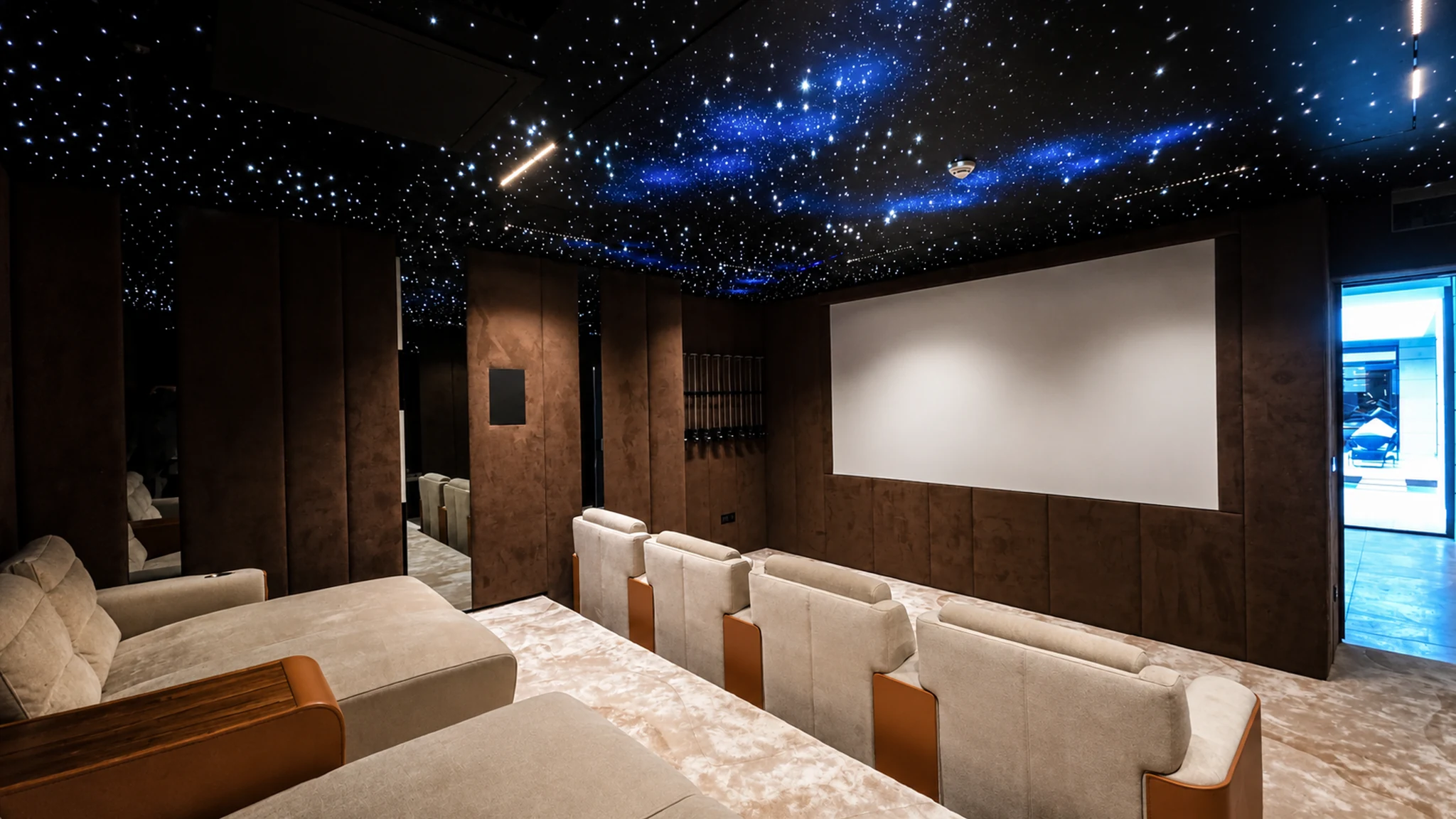 Cinema, screen — villa interior in Dubai by Soltis Interiors